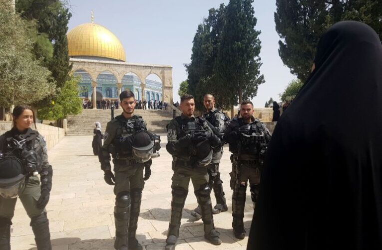 إدانات فلسطينية لاقتحام المستوطنين المسجد الأقصى
